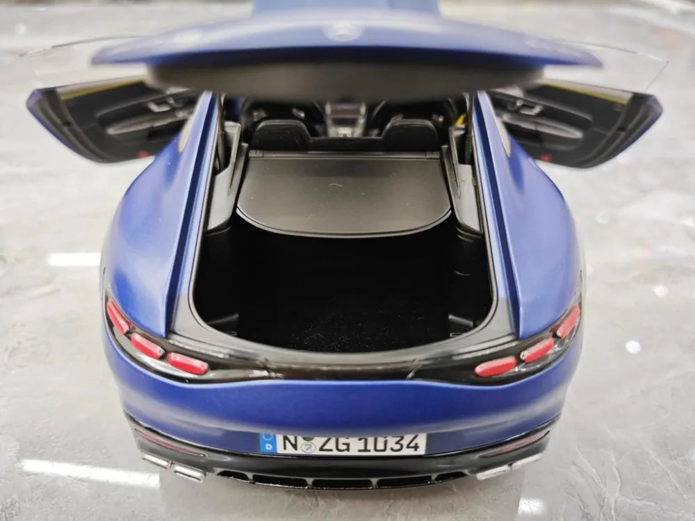 [NZG] 1:18 Mercedes-AMG 2024 GT63 Blue Model Car Die-Cast