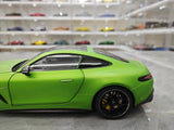 [NZG] 1:18 Mercedes-AMG 2024 GT63 Green Model Car Die-Cast