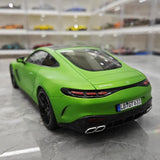[NZG] 1:18 Mercedes-AMG 2024 GT63 Green Model Car Die-Cast