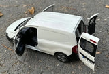 [NZG] 1:18 Mercedes-Benz 2022 T-Class bianco modellino di auto Die-Cast