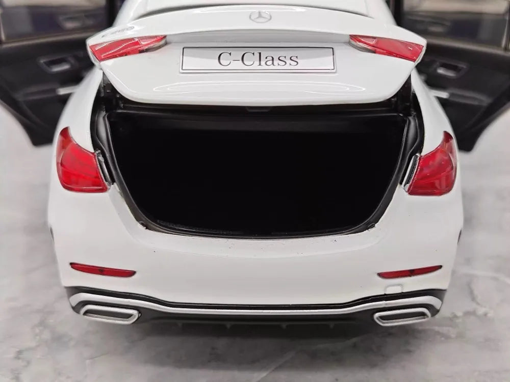 [NZG] 1:18 Mercedes-Benz 2025 C-Class C260 White Model Car Die-Cast