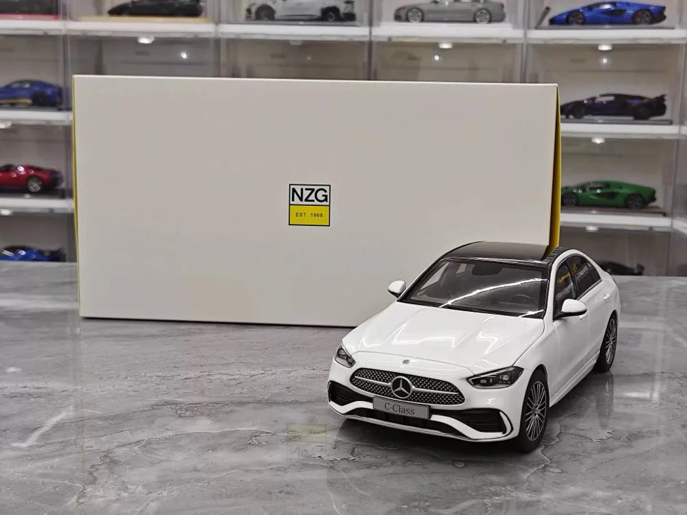 [NZG] 1:18 Mercedes-Benz 2025 C-Class C260 White Model Car Die-Cast
