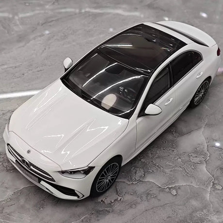 [NZG] 1:18 Mercedes-Benz 2025 C-Class C260 White Model Car Die-Cast