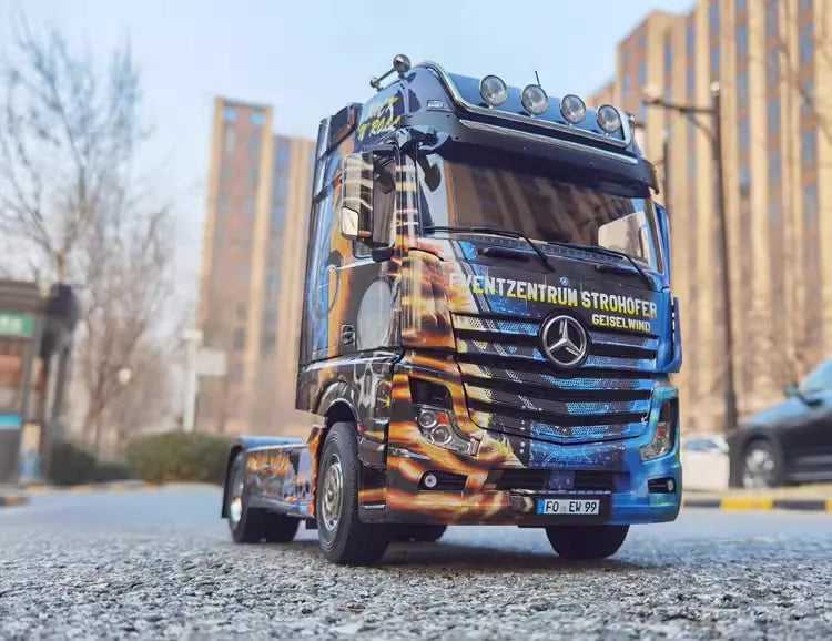 [NZG] 1:18 Mercedes-Benz Actros Wolf Transporte edizione modellino di auto Die-Cast