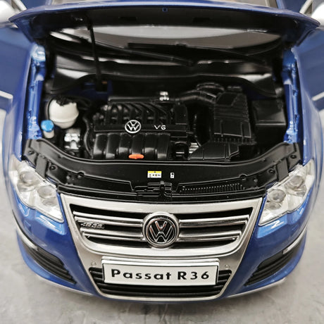 NZG Volkswagen 2009 Passat R36 Estate Biscay Blue 1:18 – Modello da collezione pressofuso