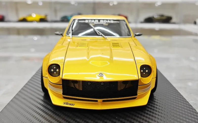 1:18 Nissan 1969 Fairlady 240Z S30 Yellow Die Cast Model Car