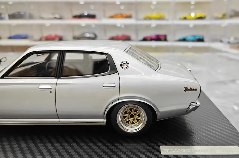 1:18 Nissan 1971 Bluebird U 2000GTX G610 Silver Die Cast Model Car