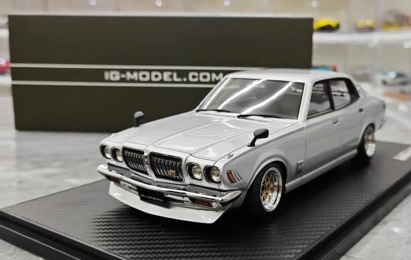 1:18 Nissan 1971 Bluebird U 2000GTX G610 Silver Die Cast Model Car