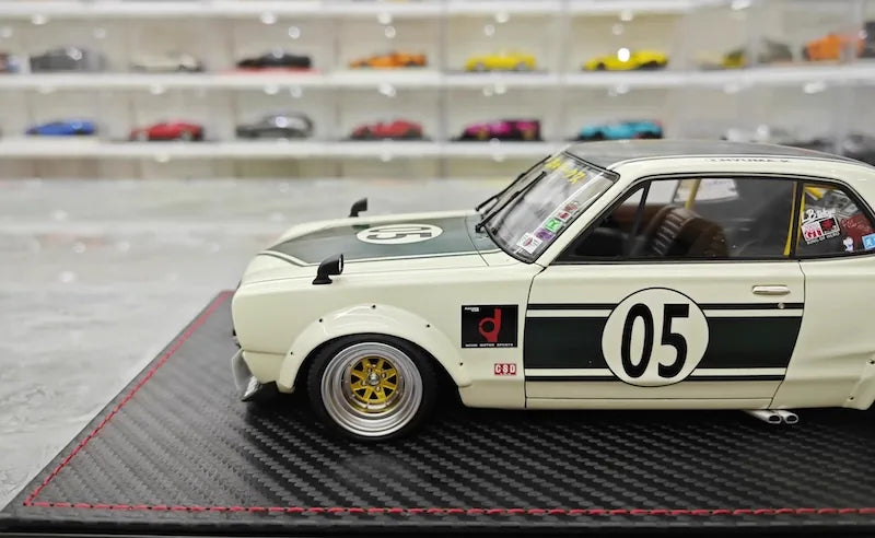 1:18 Nissan 1971 Skyline 2000 GT-R Hakosuka LBWK JTCC Die Cast Model Car