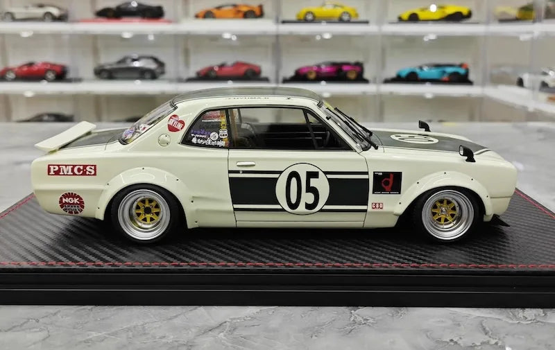 1:18 Nissan 1971 Skyline 2000 GT-R Hakosuka LBWK JTCC Die Cast Model Car