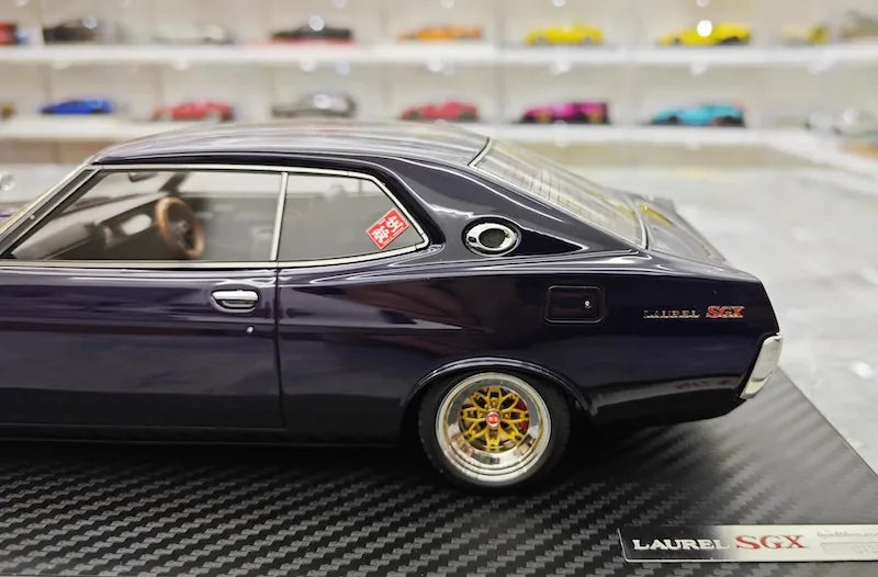 1:18 Nissan 1972 Laurel 2000SGX C130 Purple Die Cast Model Car