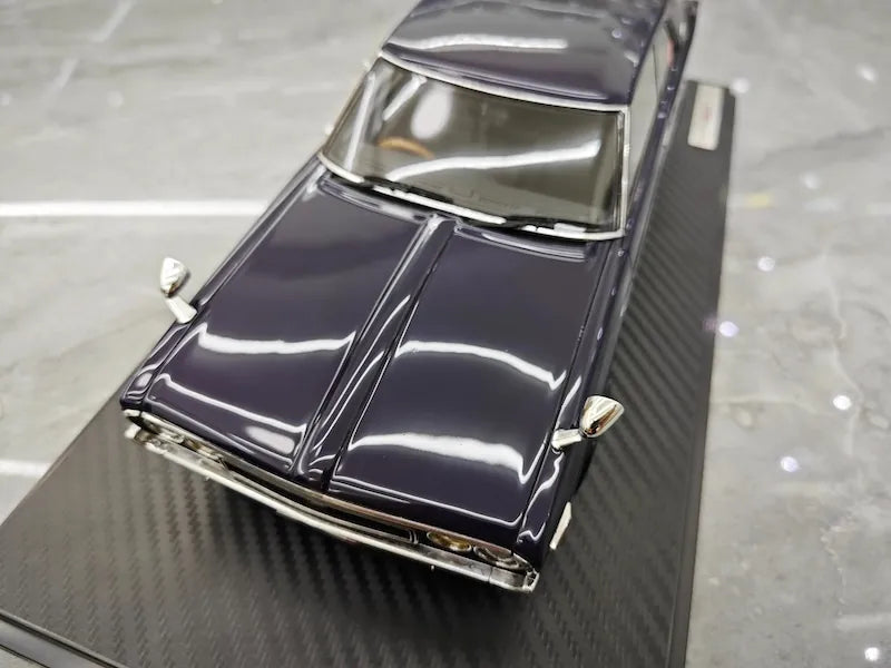 1:18 Nissan 1972 Laurel 2000SGX C130 Purple Die Cast Model Car