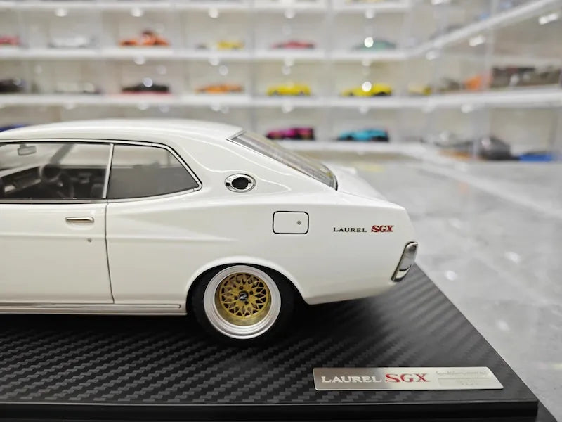 1:18 Nissan 1972 Laurel 2000SGX C130 White Die Cast Model Car