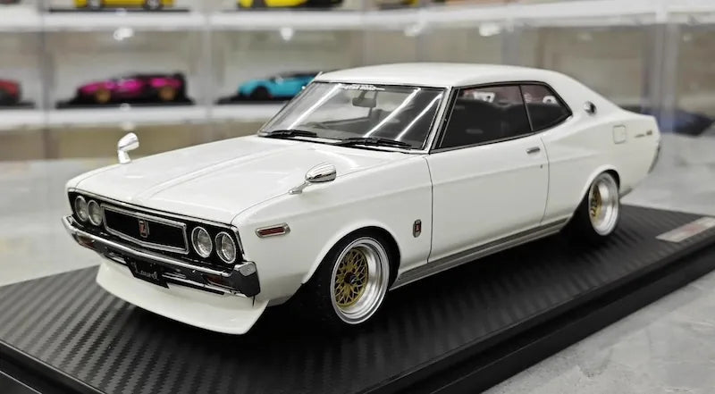 1:18 Nissan 1972 Laurel 2000SGX C130 White Die Cast Model Car