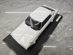 1:18 Nissan 1972 Laurel 2000SGX C130 White Die Cast Model Car