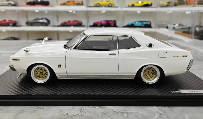 1:18 Nissan 1972 Laurel 2000SGX C130 White Die Cast Model Car