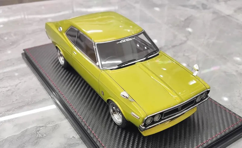 1:18 Nissan 1972 Laurel 2000SGX C130 Yellow Die Cast Model Car