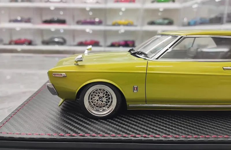 1:18 Nissan 1972 Laurel 2000SGX C130 Yellow Die Cast Model Car