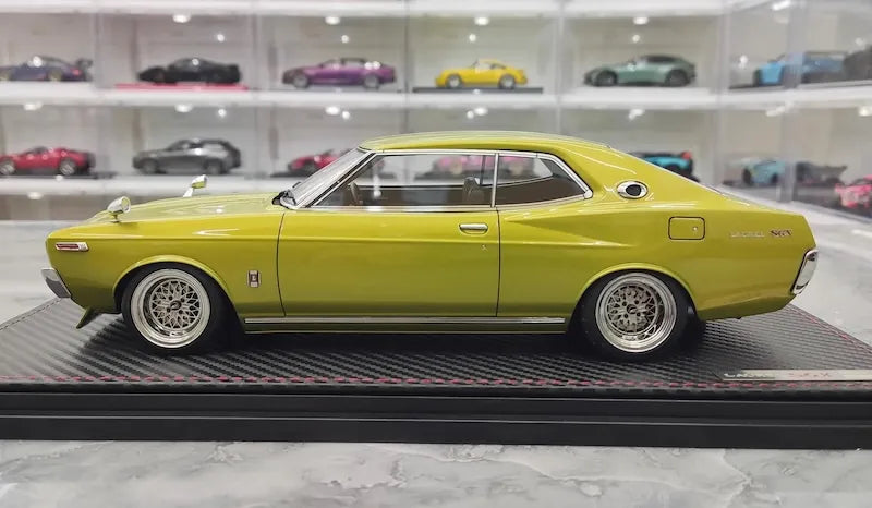 1:18 Nissan 1972 Laurel 2000SGX C130 Yellow Die Cast Model Car