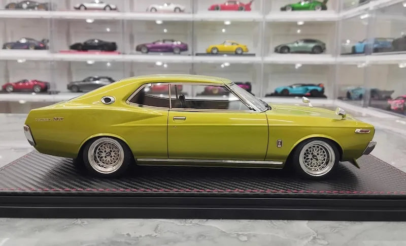 1:18 Nissan 1972 Laurel 2000SGX C130 Yellow Die Cast Model Car