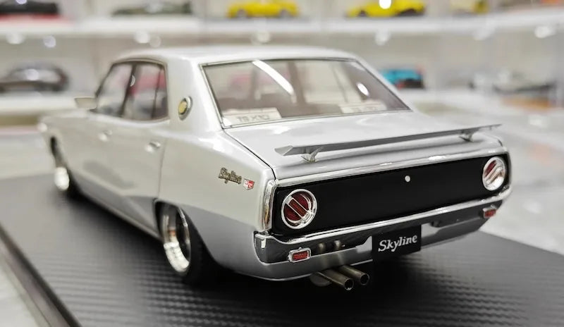 1:18 Nissan 1972 Skyline 2000 GT-X GC110 Silver Die Cast Model Car