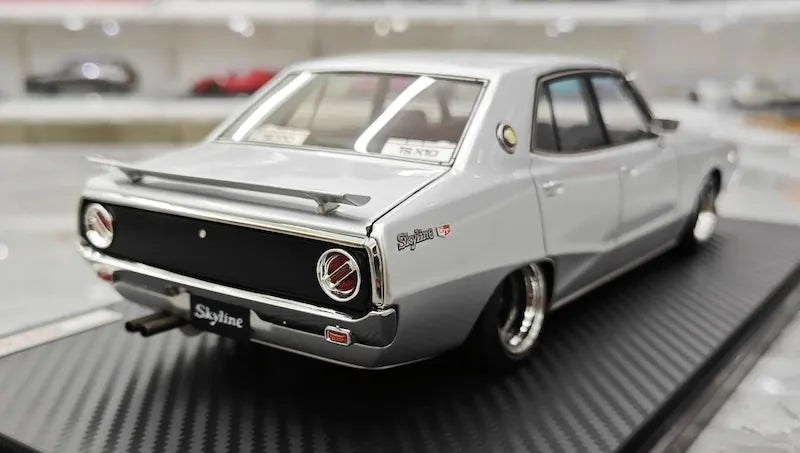 1:18 Nissan 1972 Skyline 2000 GT-X GC110 Silver Die Cast Model Car