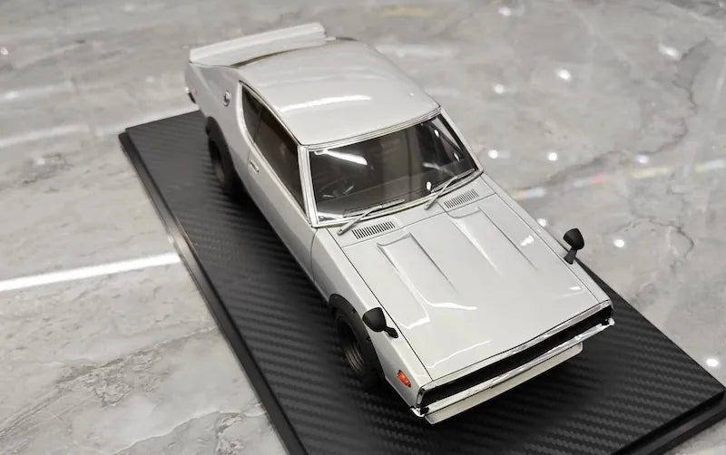 1:18 Nissan 1973 Skyline 2000 GT-R KPGC110 Silver Die Cast Model Car