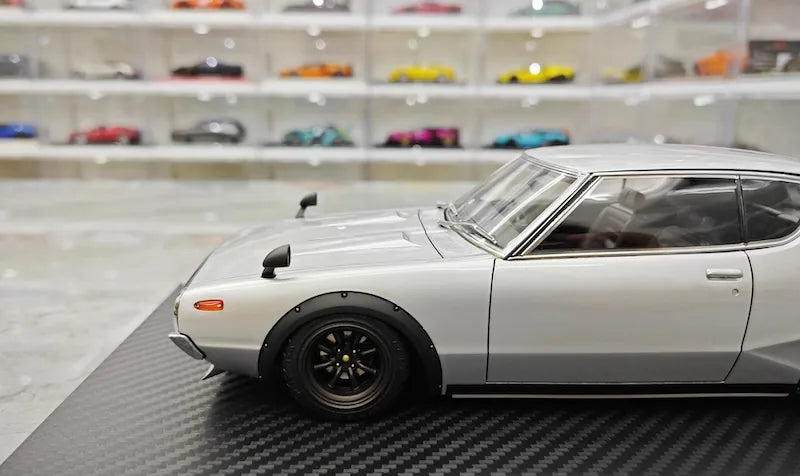 1:18 Nissan 1973 Skyline 2000 GT-R KPGC110 Silver Die Cast Model Car