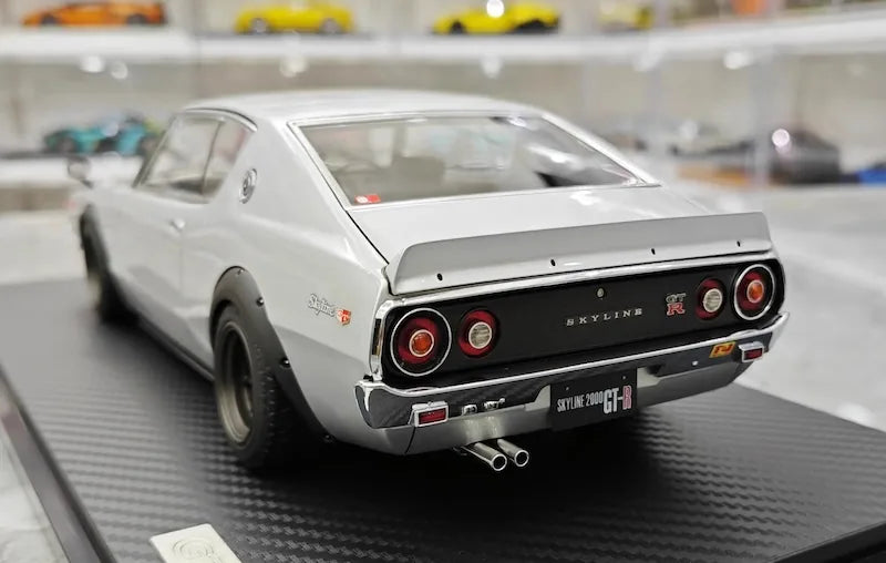 1:18 Nissan 1973 Skyline 2000 GT-R KPGC110 Silver Die Cast Model Car