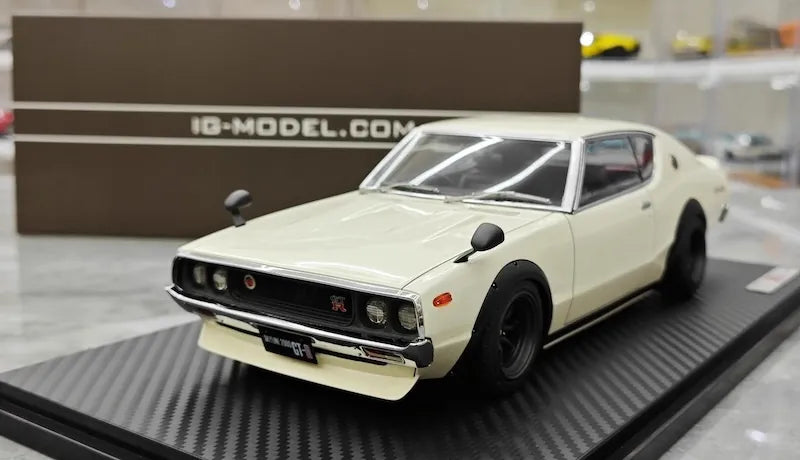 1:18 Nissan 1973 Skyline 2000 GT-R KPGC110 White Die Cast Model Car