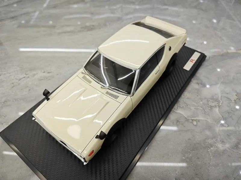 1:18 Nissan 1973 Skyline 2000 GT-R KPGC110 White Die Cast Model Car