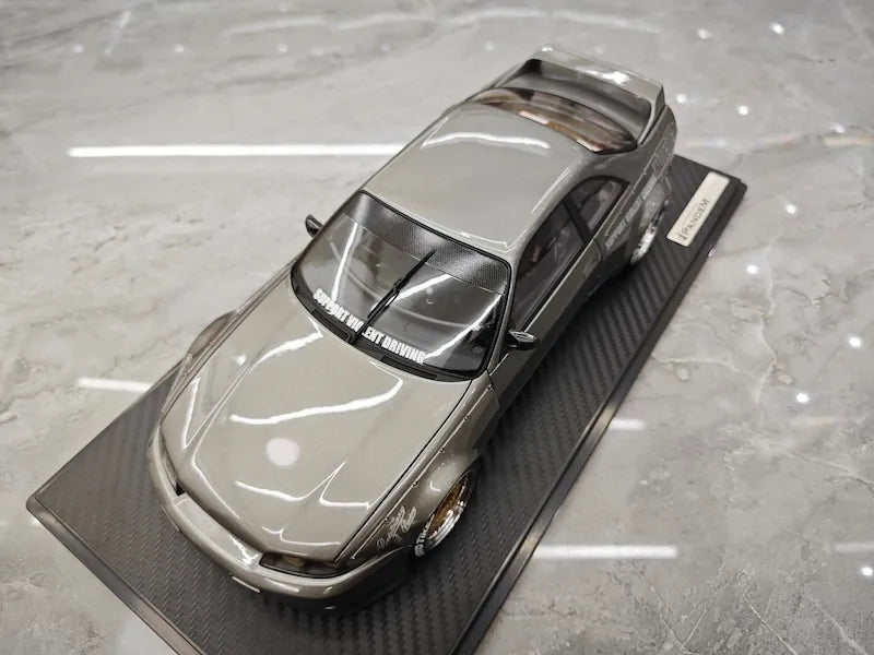 1:18 Nissan 1995 Skyline GT-R R33 Gray Die Cast Model Car