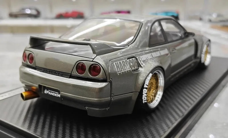 1:18 Nissan 1995 Skyline GT-R R33 Gray Die Cast Model Car