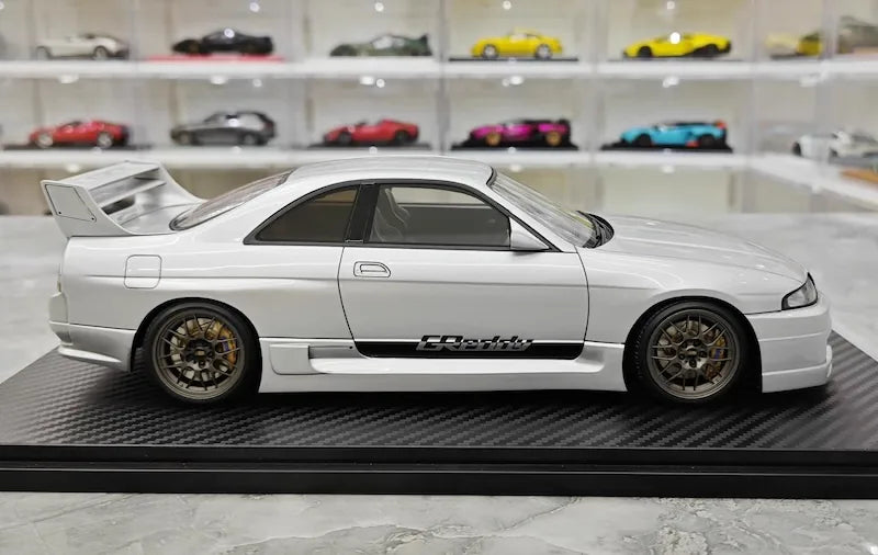 1:18 Nissan 1995 Skyline GT-R R33 Greddy BCNR33 White Die Cast Model Car