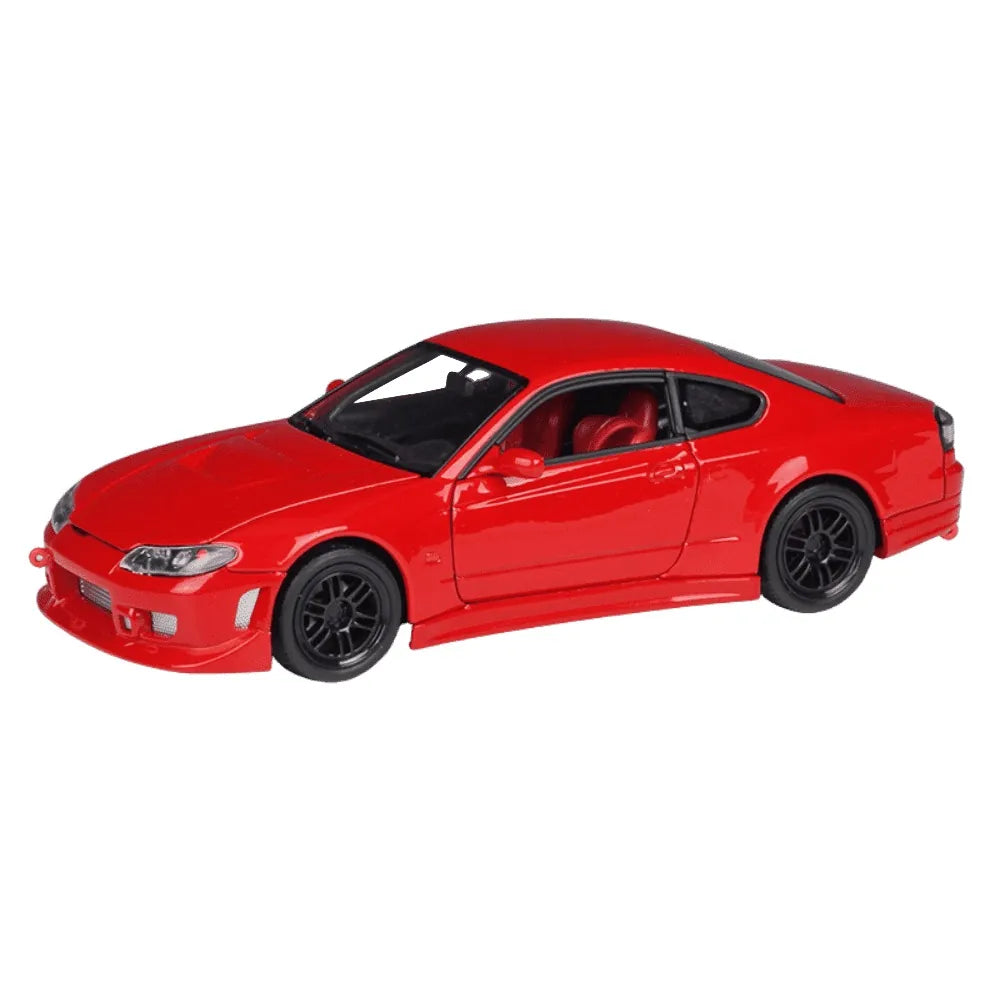 1:24 Nissan 1999 Silvia S15 Die Cast Model Car
