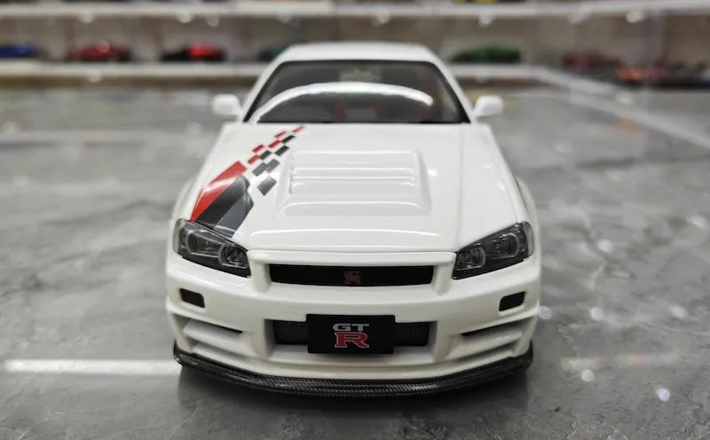 1:18 Nissan 1999 Skyline GT-R R34 R-tune White Die Cast Model Car
