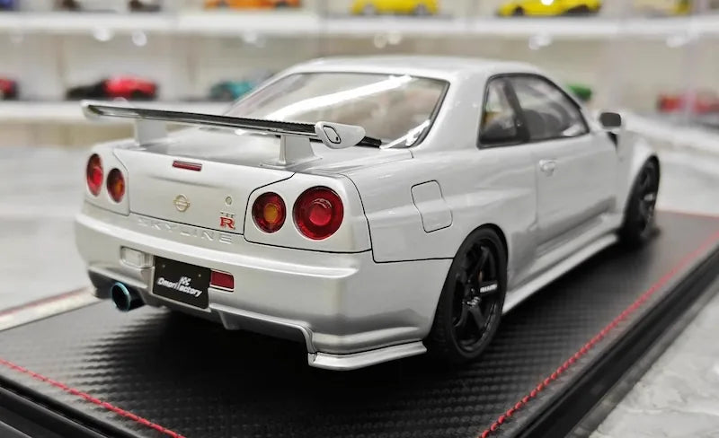 1:18 Nissan 1999 Skyline GT-R BNR34 Silver Die Cast Model Car