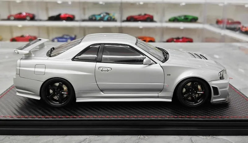 1:18 Nissan 1999 Skyline GT-R BNR34 Silver Die Cast Model Car