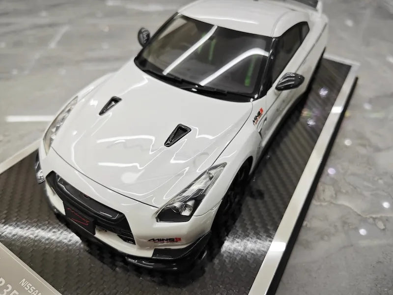 1:18 Nissan 2007 GT-R R35 Mine's Die Cast Model Car