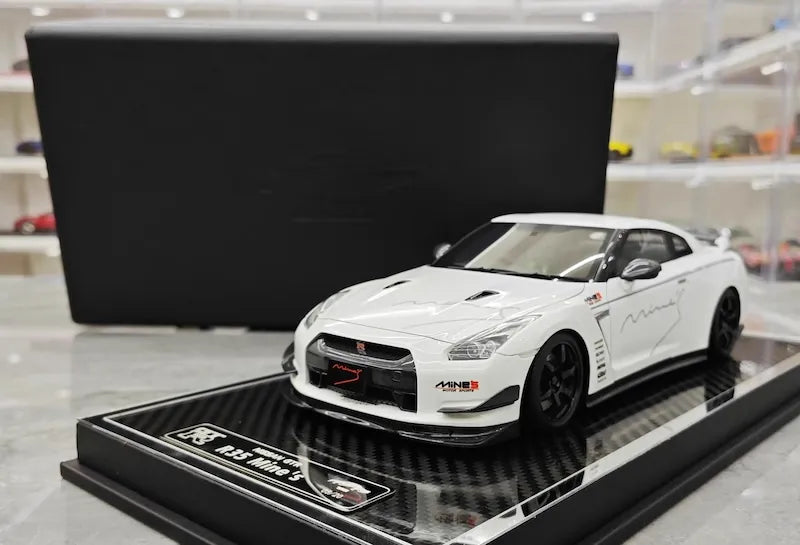 1:18 Nissan 2007 GT-R R35 Mine's Die Cast Model Car