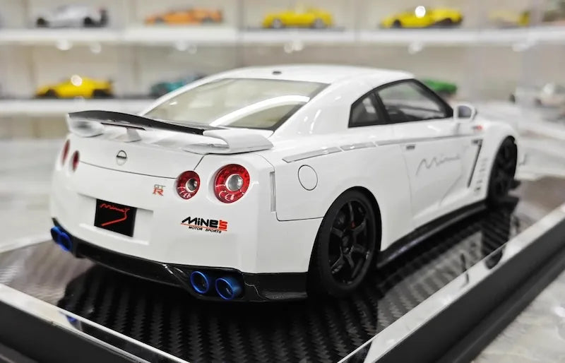1:18 Nissan 2007 GT-R R35 Mine's Die Cast Model Car