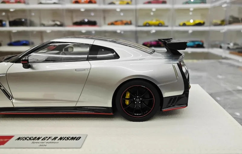 1:18 Nissan 2024 GT-R R35 Nismo Silver Die Cast Model Car