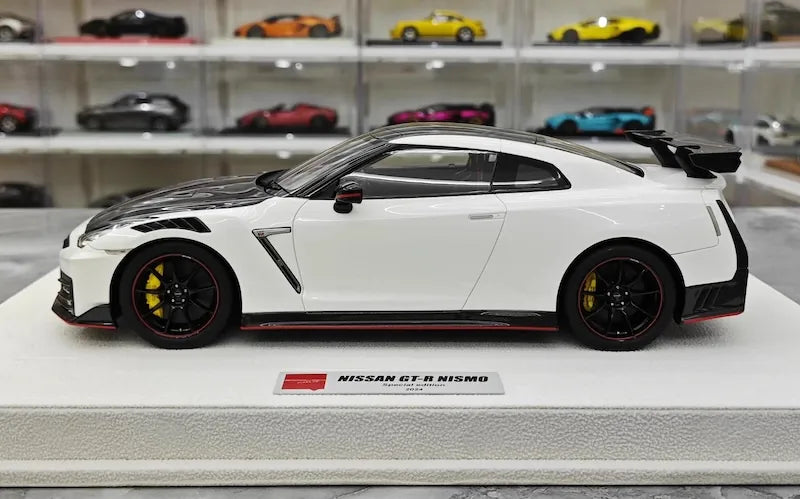 1:18 Nissan 2024 GT-R R35 Nismo White Die Cast Model Car