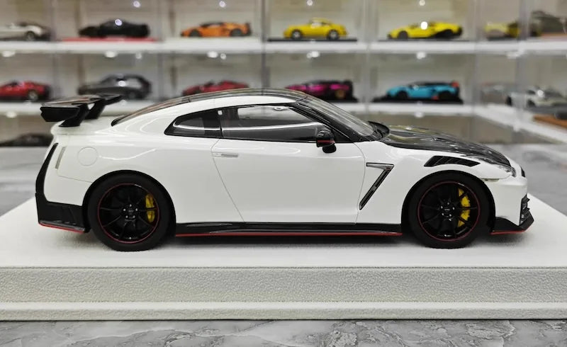 1:18 Nissan 2024 GT-R R35 Nismo White Die Cast Model Car