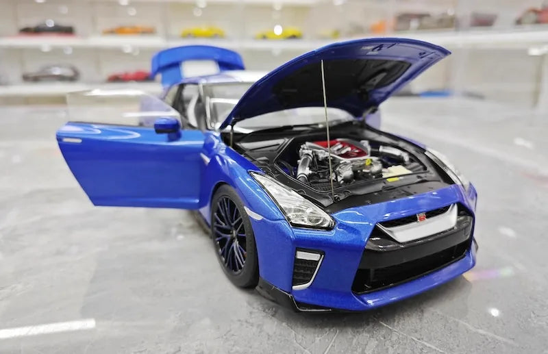 1:18 Nissan 2019 GT-R R35 50th Anniversary Blue Die Cast Model Car