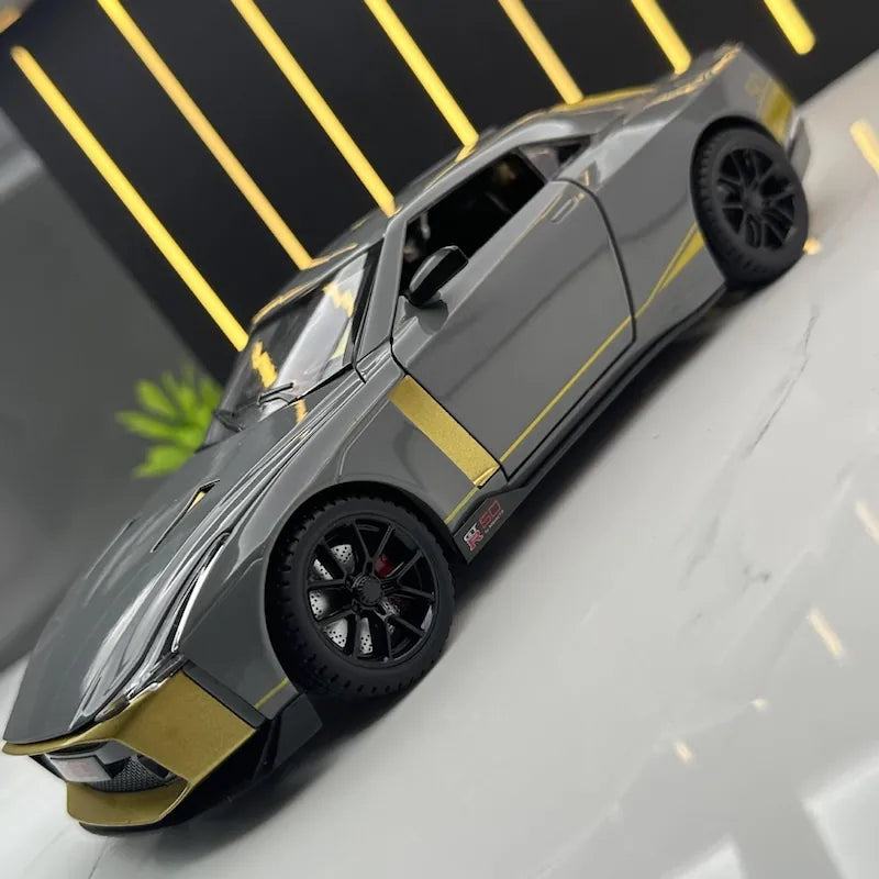 1:24 Nissan 2021 GTR50 Die Cast Model Car