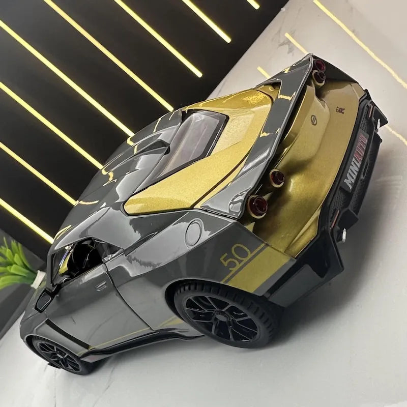1:24 Nissan 2021 GTR50 Die Cast Model Car