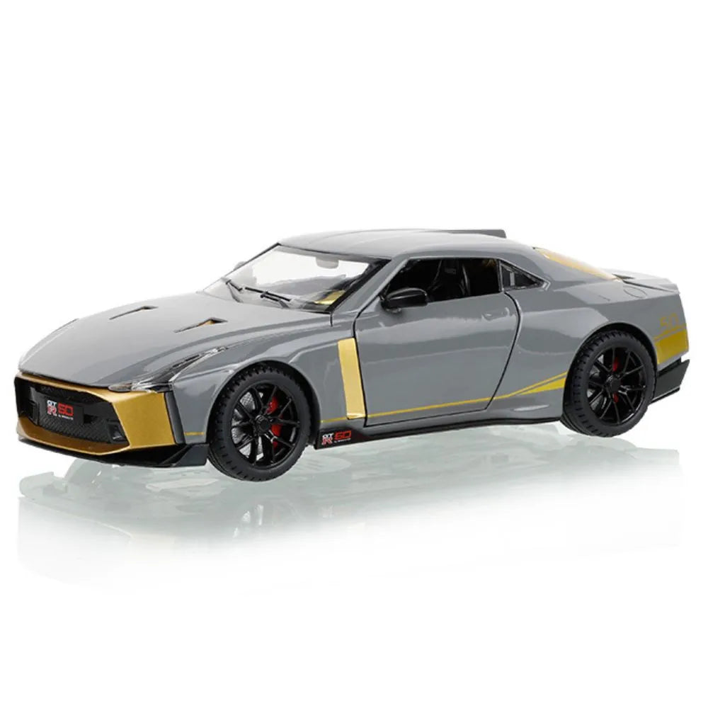 1:24 Nissan 2021 GTR50 Die Cast Model Car