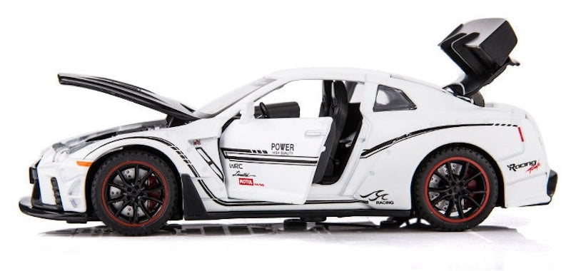 1:32 Nissan 2016 LB Aimgain GT-R R35 Die Cast Model Car