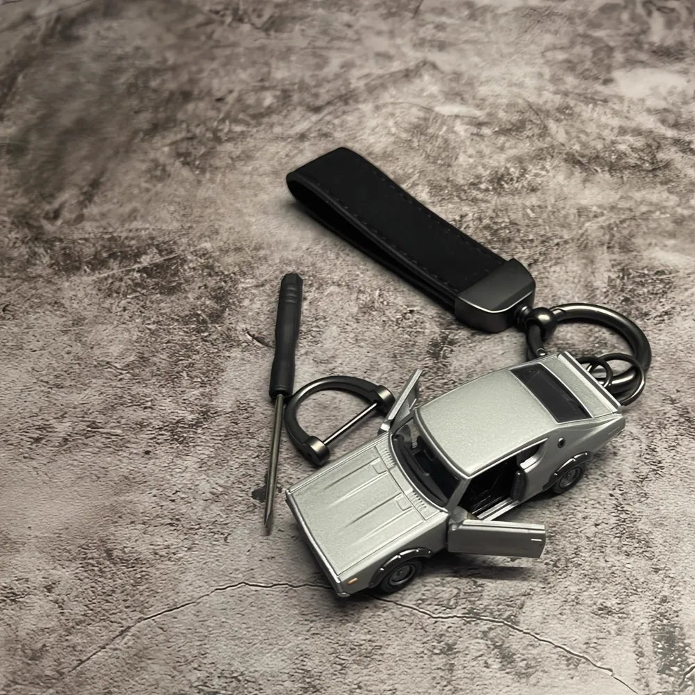 Nissan Skyline 2000 GT-R Keychains 1:64 モデルカー Keychain